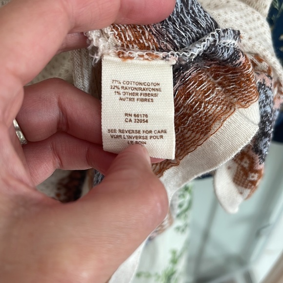 Free People M light weight knit tunic sleeves top - Picture 6 of 6